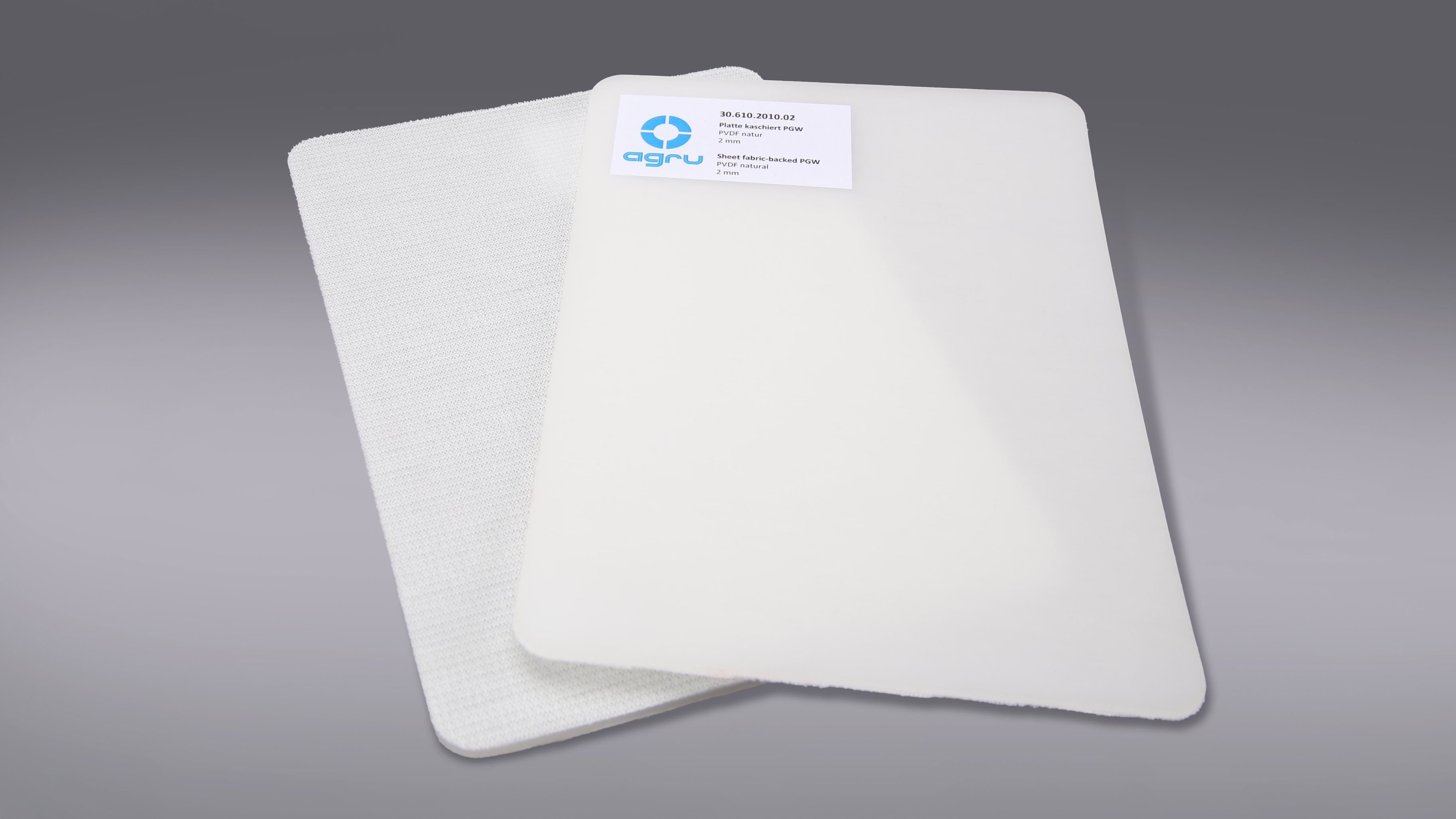 Platten mit Polyesterkaschierung