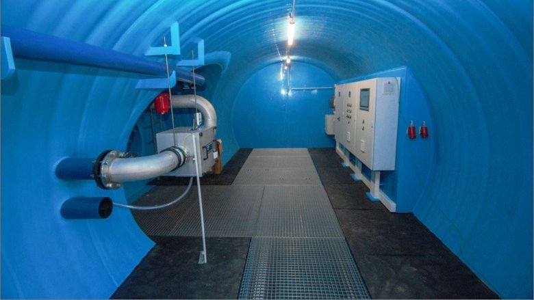 Die Kammern wurden innen teilweise mit unseren Platten, gefertigt aus PE 80 blau, ausgekleidet.