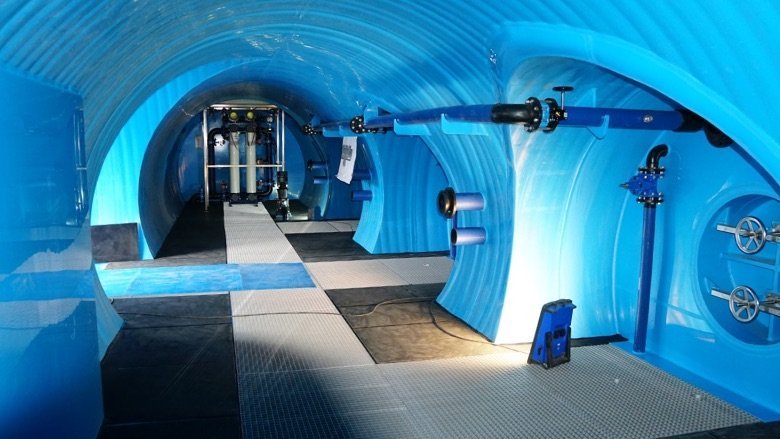 Die Kammern wurden innen teilweise mit unseren Platten, gefertigt aus PE 80 blau, ausgekleidet.